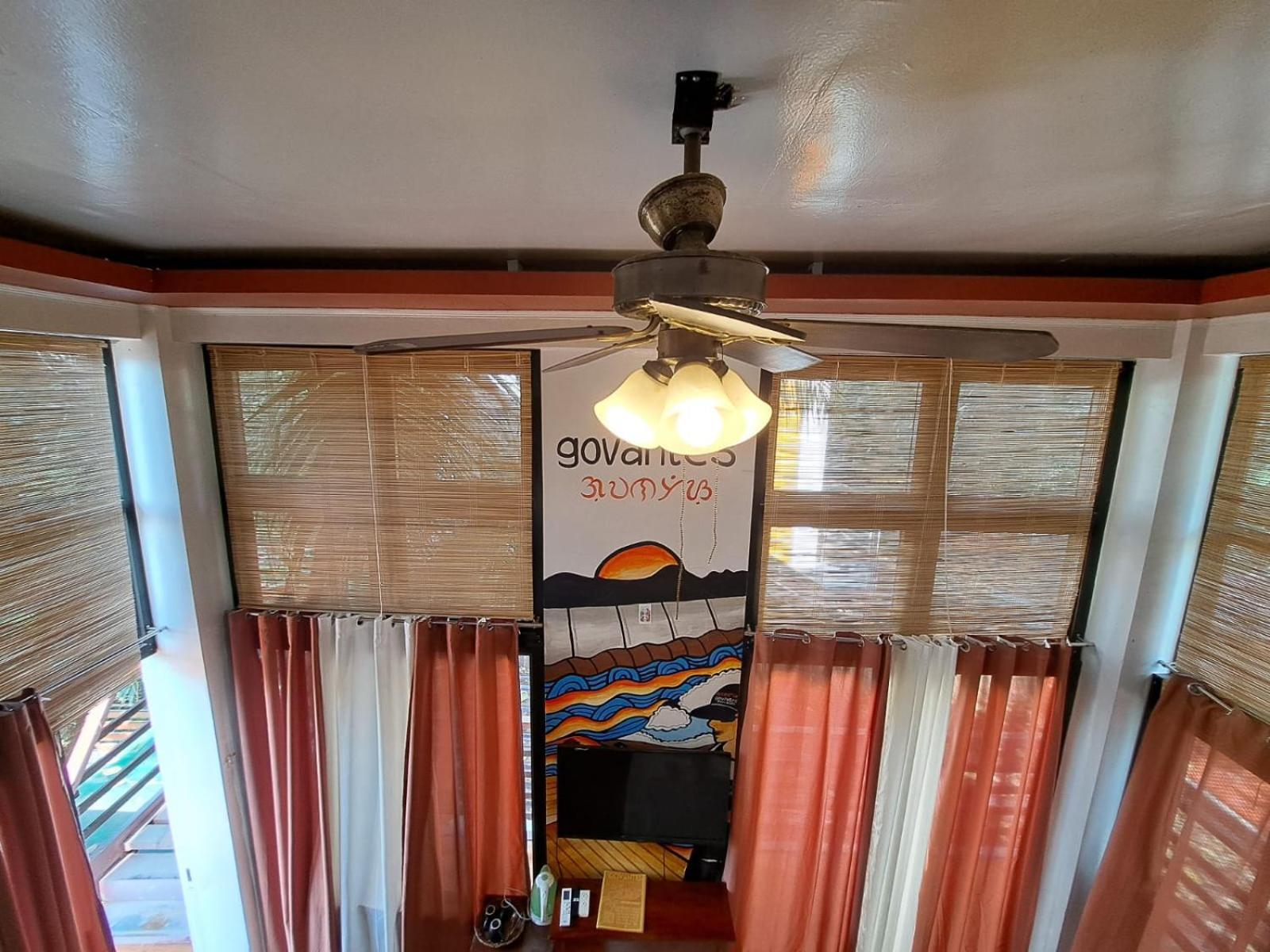 شقة The Bistro House - Loft Unit - فيغان المظهر الخارجي الصورة